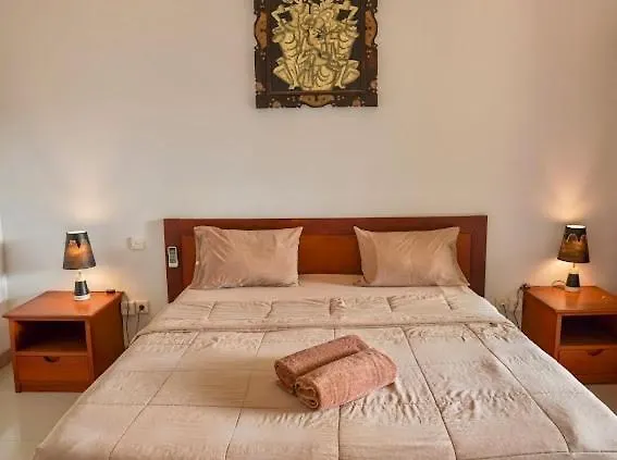 Ayu Guest House 2 تْشانغو