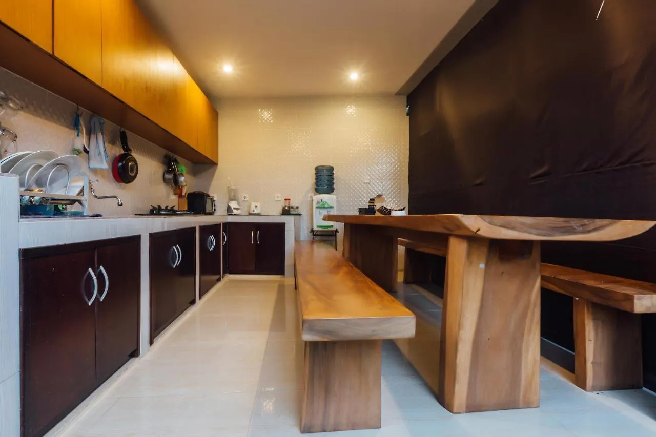 Ayu Guest House 2 تْشانغو إندونيسيا